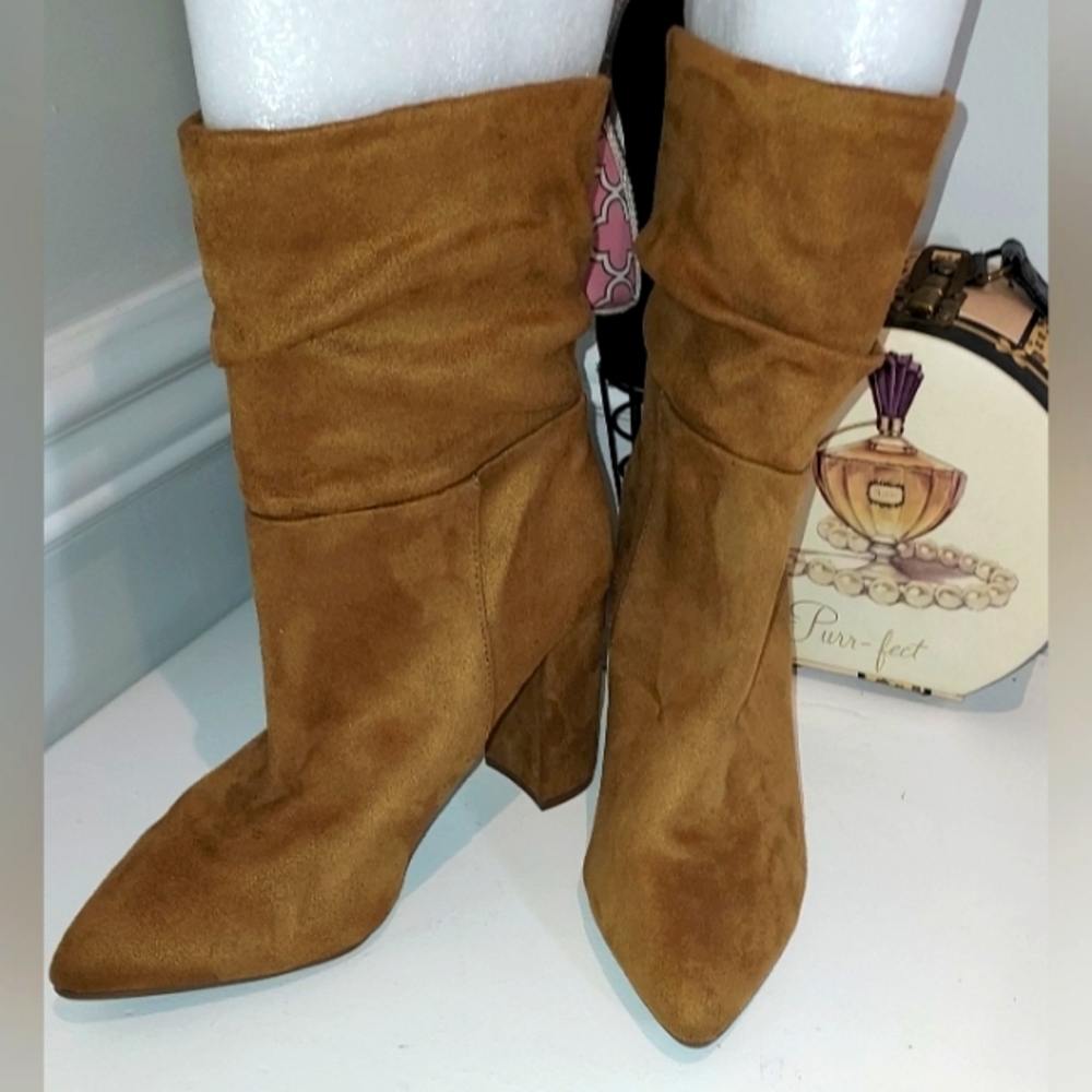 Bebe Camel Savita Fabric Upper Ankle Boots Size 7.5M NWOB